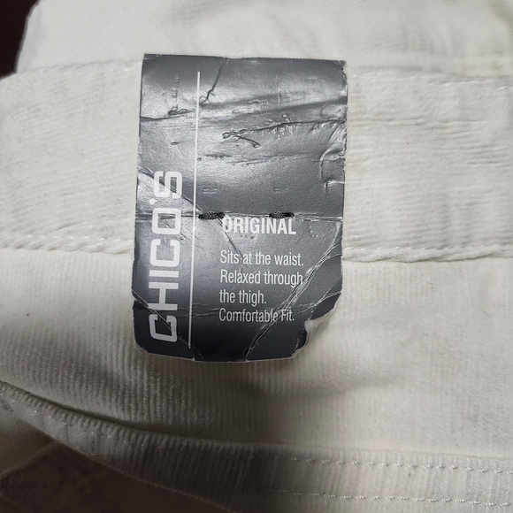 Chico's women's corduroy pants size 3 XL short cream new with defect - Picture 10 of 10